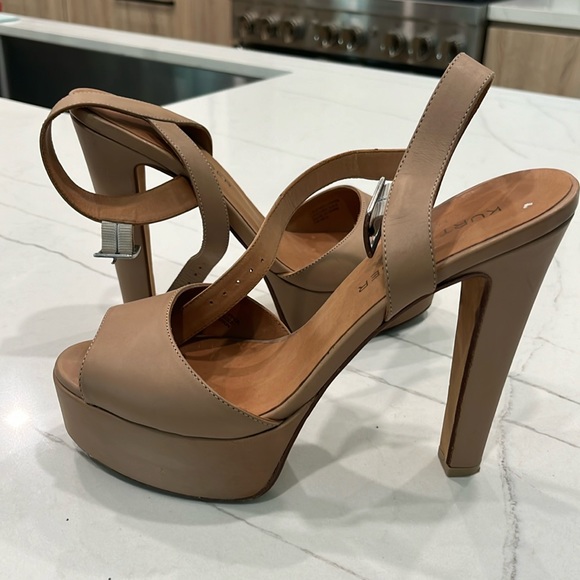 Kurt Geiger platform shoes - Picture 1 of 5